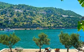 Villa Three Olives
